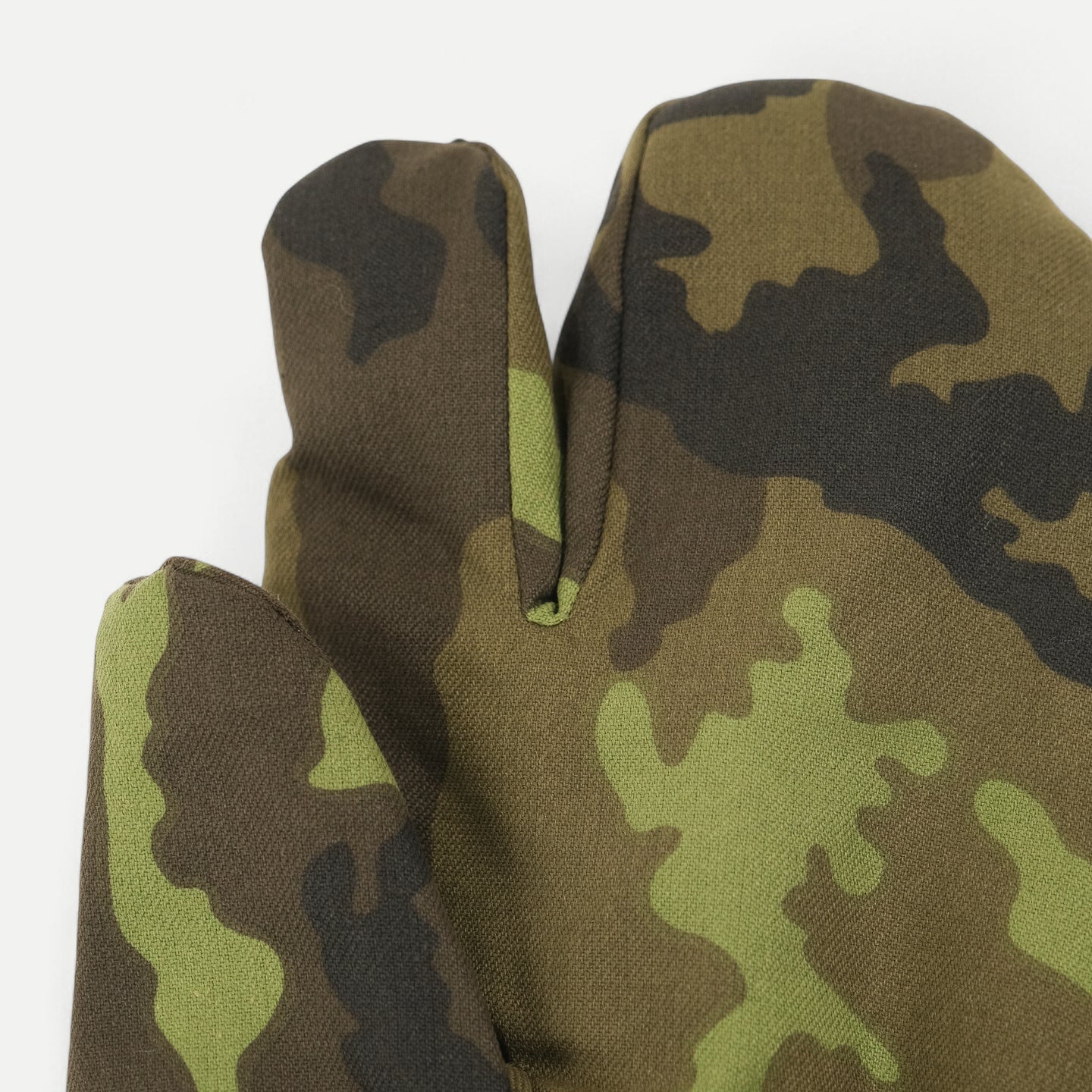 CZ CAMO MITTEN - Image 3