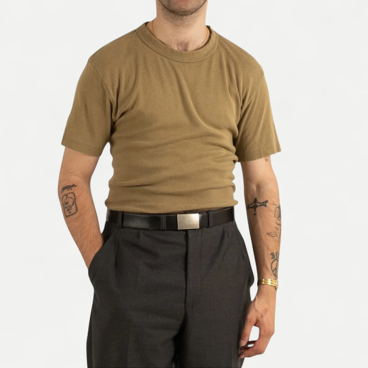 SWISS ARMY TEE - OLIVE BROWN - Image 4