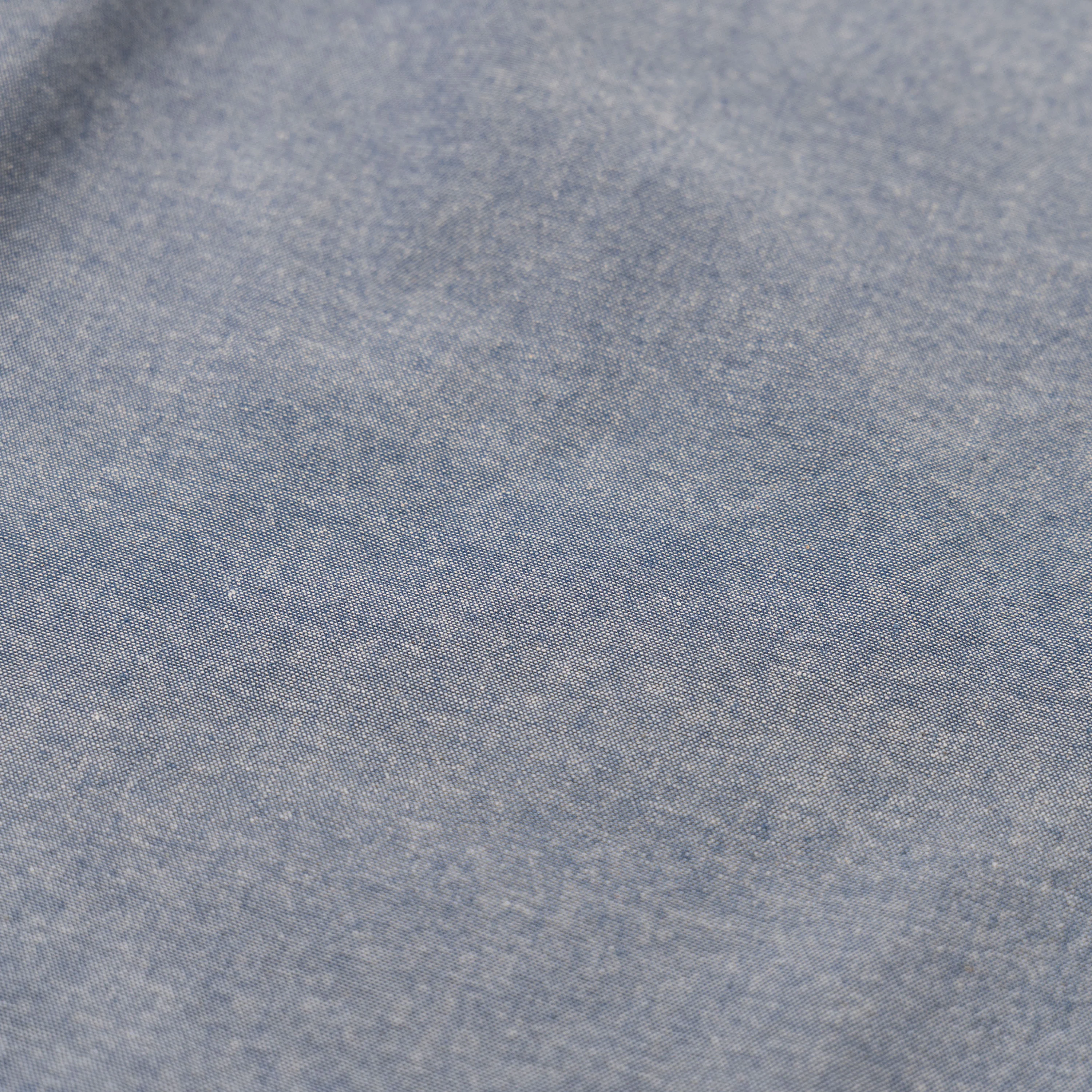 UNIVERSAL CHAMBRAY SHIRT - Image 4