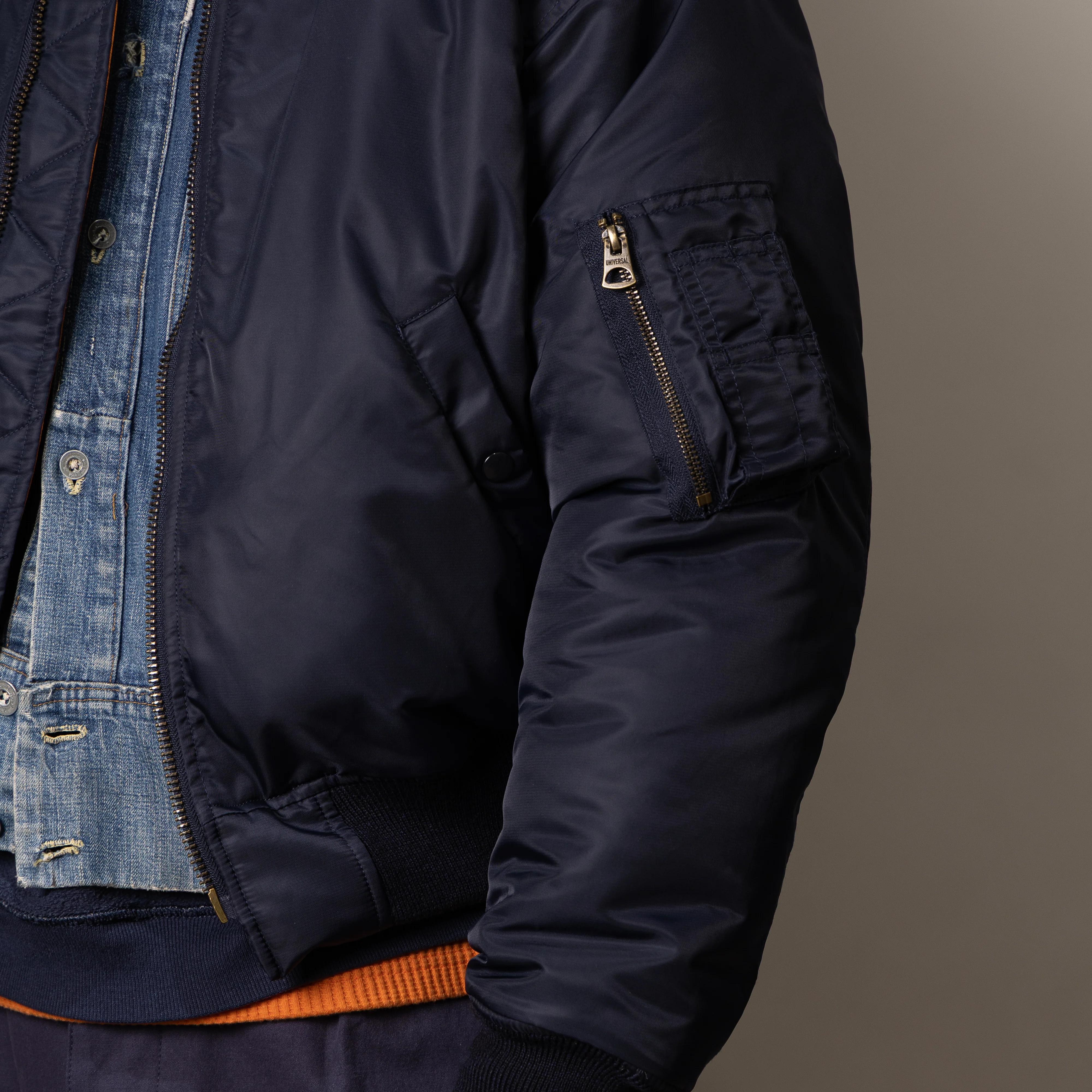 UNIVERSAL MA-1 BOMBER JACKET - NAVY BLUE - Image 4